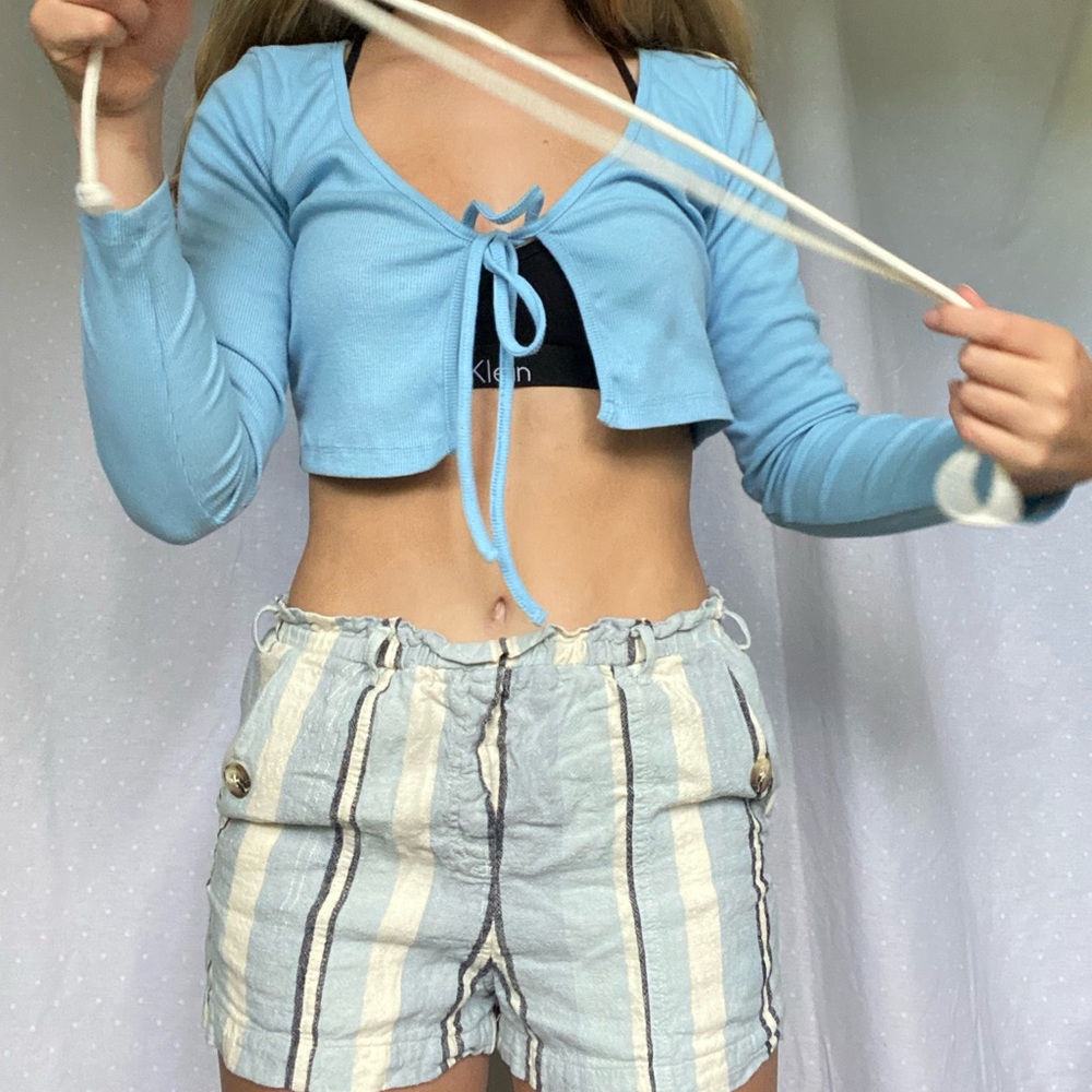 Beach shorts w/ detachable drawstring